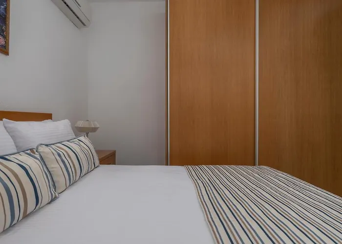 빌라 Sea Wind Luxury With Private Heated Pool Kassandra Halkidiki *